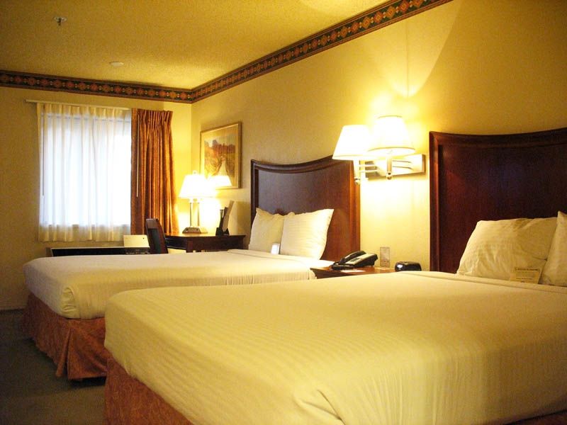 Rio Del Sol Inn Нийдълс Стая снимка