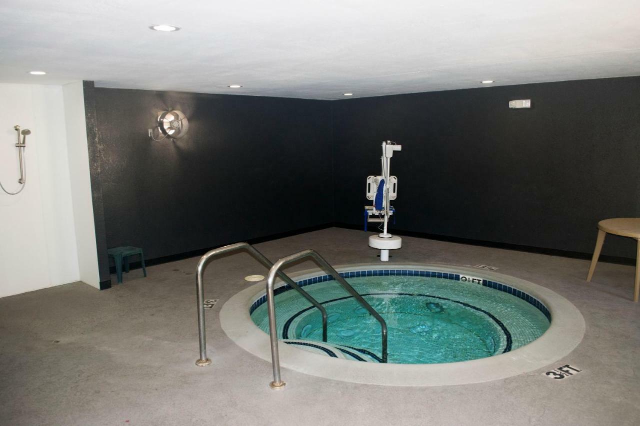 Rio Del Sol Inn Нийдълс Екстериор снимка
